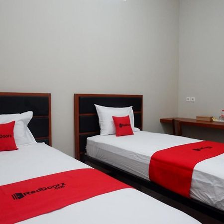 Reddoorz Near Kampus Ump Purwokerto 2 Sumbang Exterior foto