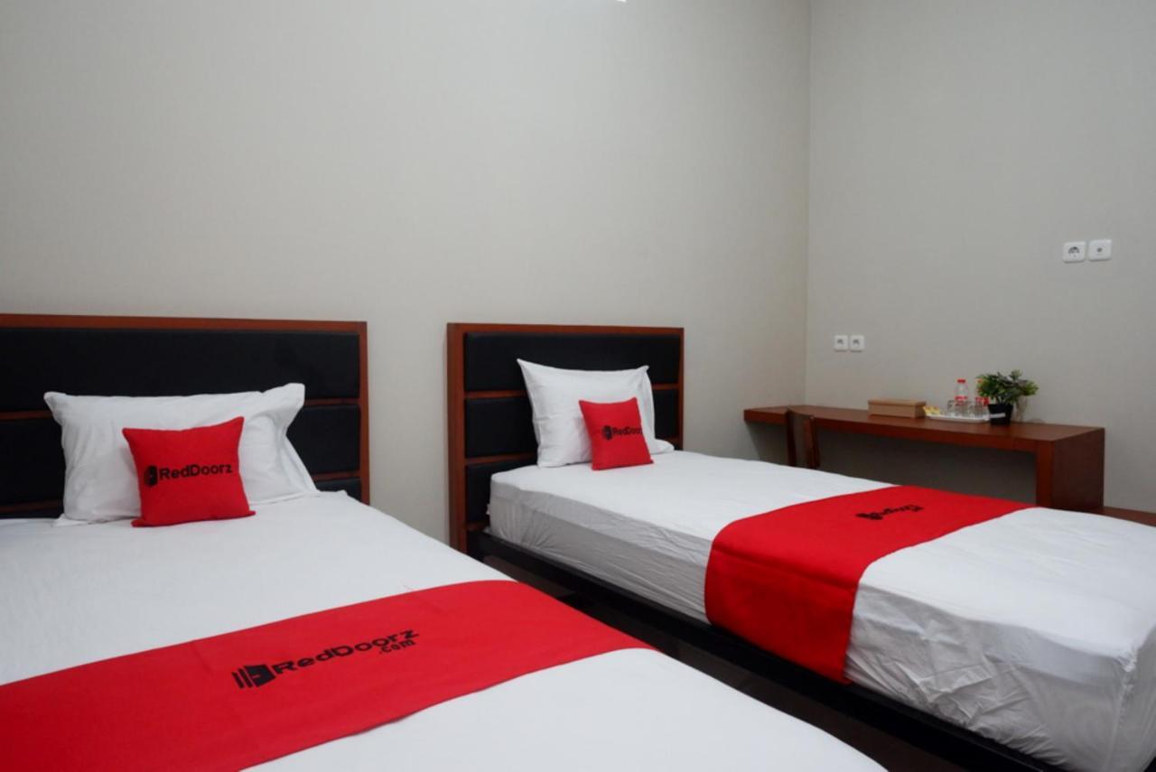 Reddoorz Near Kampus Ump Purwokerto 2 Sumbang Exterior foto